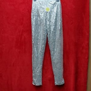 NWT Yissang Silver sequined legging high waisted.